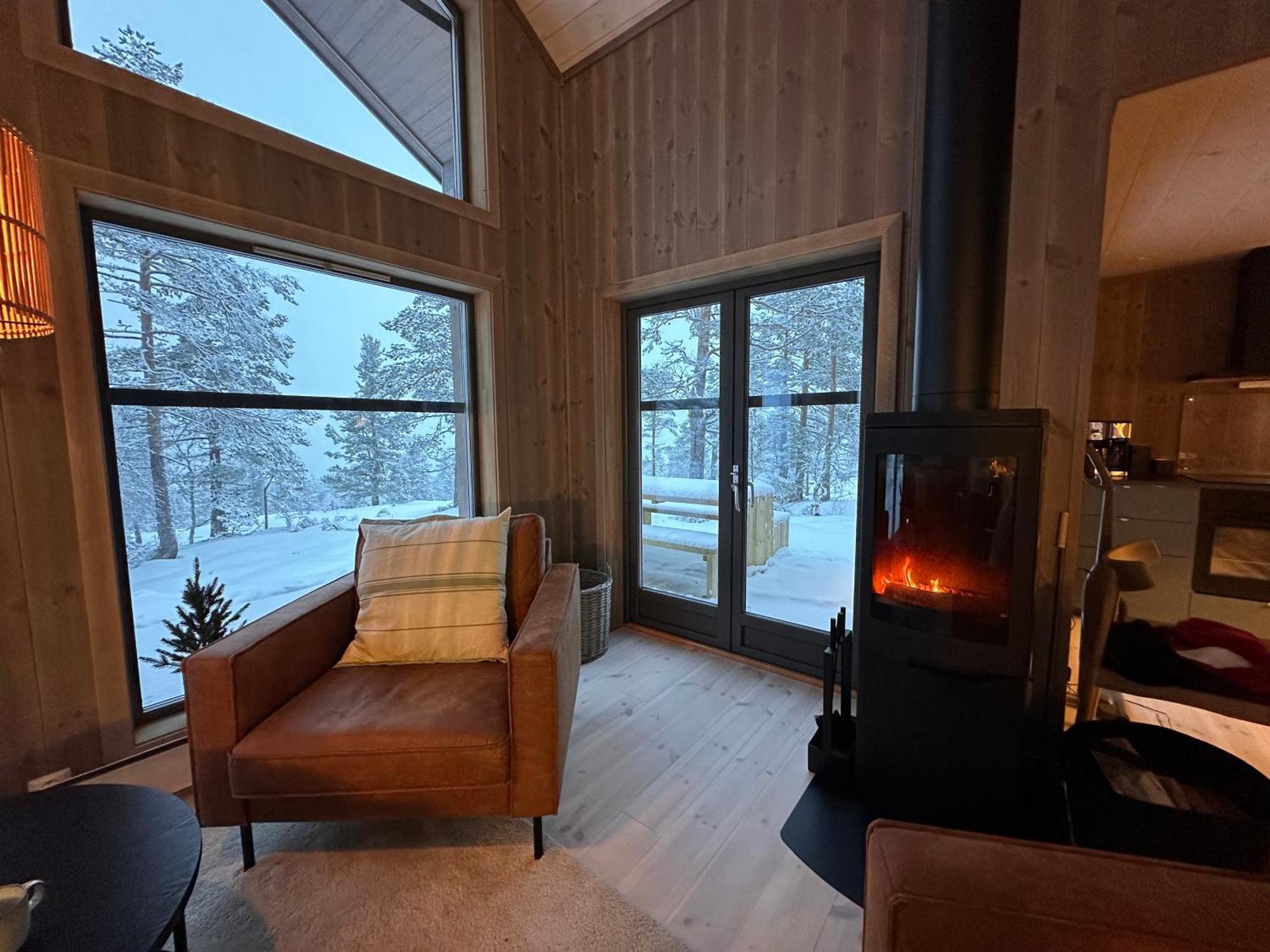 Modern Northern Lights Cabin Drangedal ภายนอก รูปภาพ